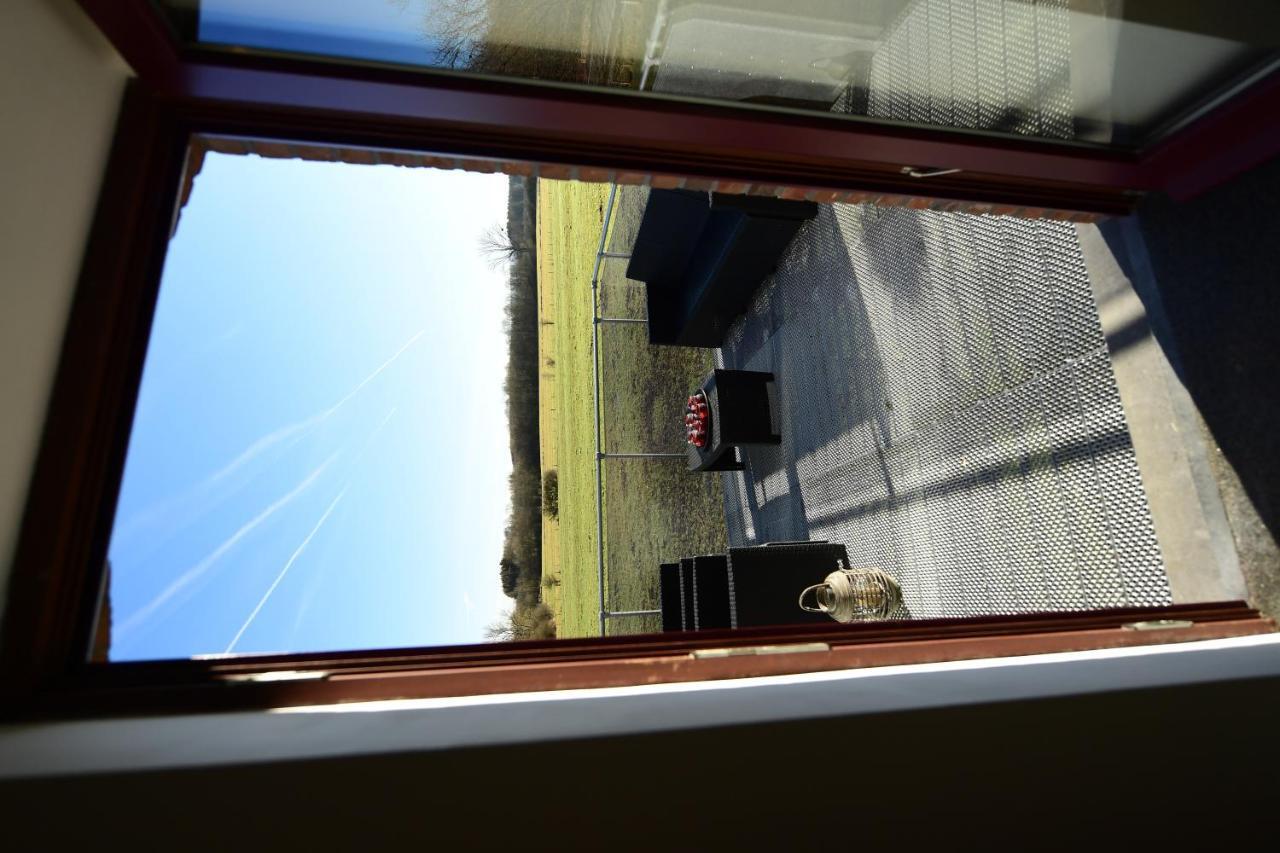 Le 42 Apartment Durbuy Bagian luar foto