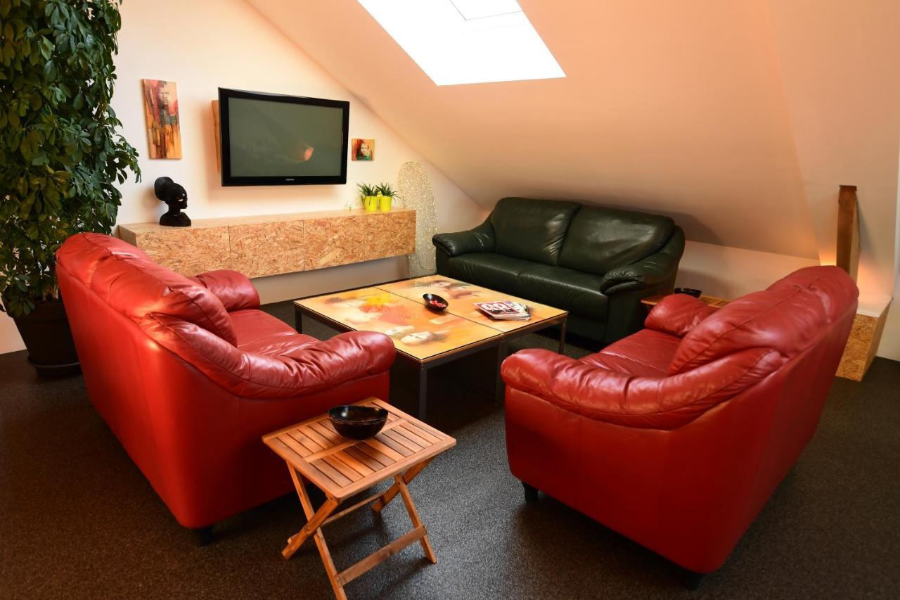 Le 42 Apartment Durbuy Bagian luar foto